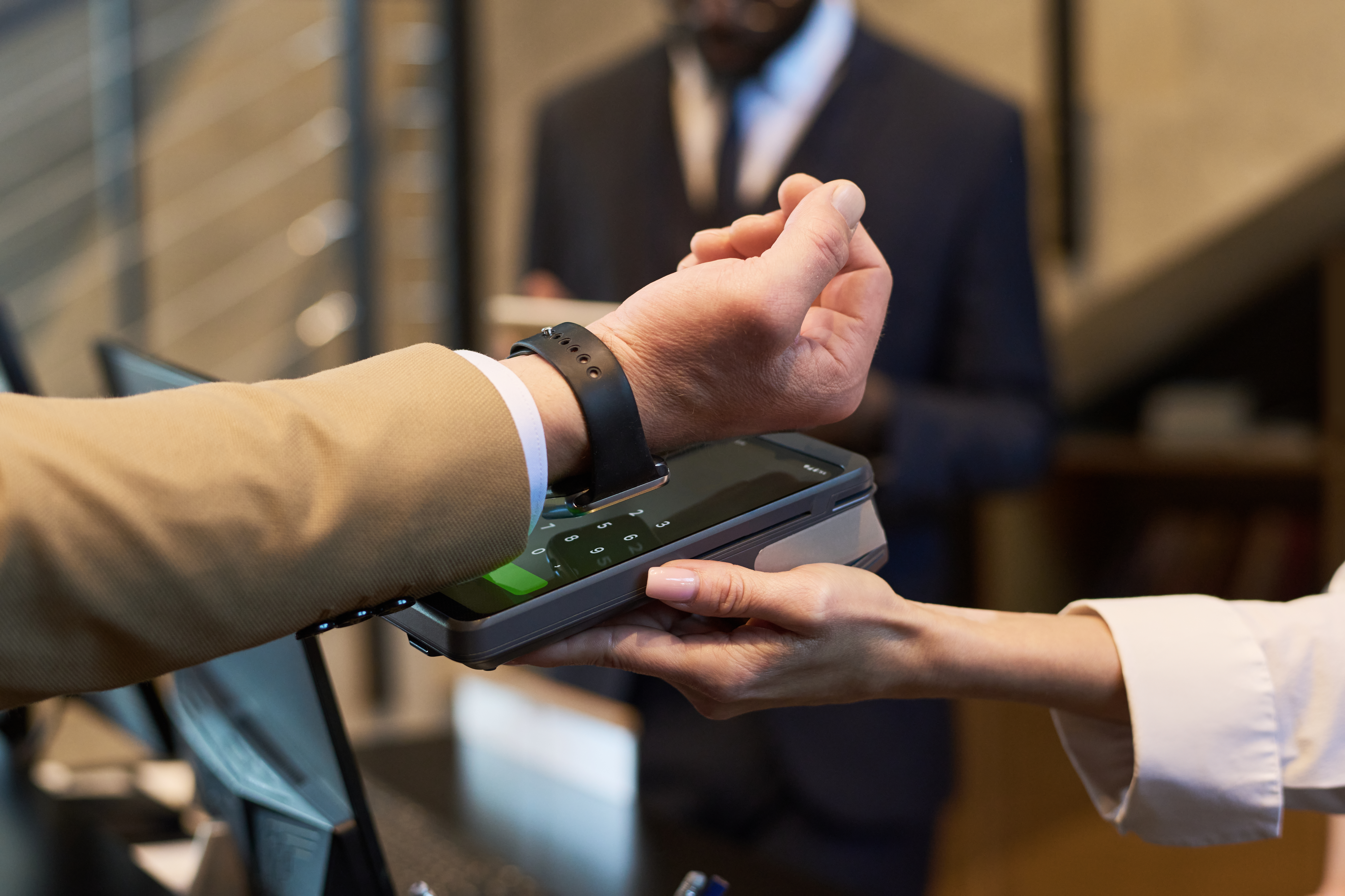 contactless-payment-with-smartwatch-at-retail-chec-2026-01-09-09-56-27-utc